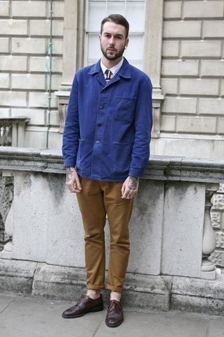 Какие туфли дерби носить с синей курткой-рубашкой