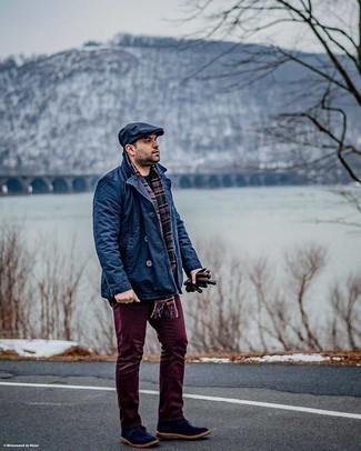 Какие ботинки дезерты носить с синей курткой-рубашкой