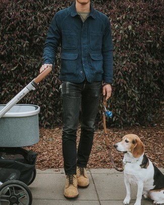 Какие свитшоты носить с синей курткой-рубашкой мужчине