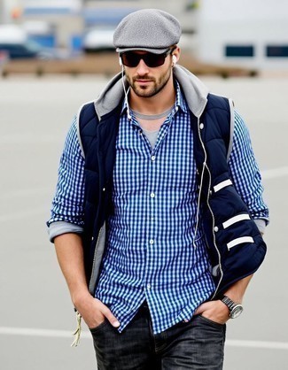 С чем носить синюю рубашку мужчине