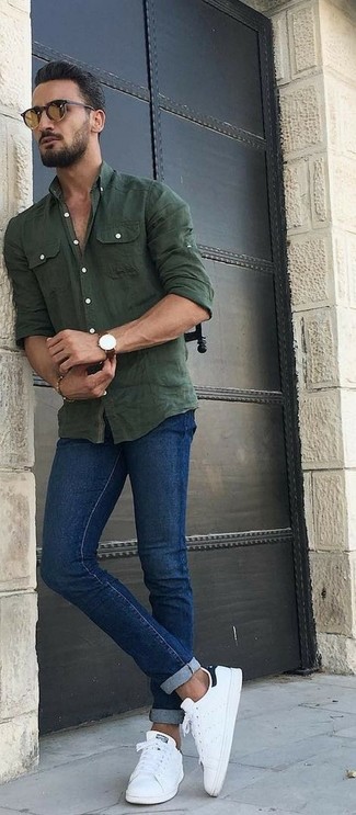 С чем носить синие зауженные джинсы мужчине