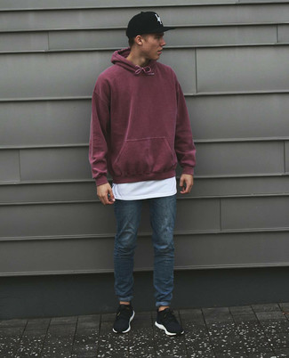 С чем носить синие зауженные джинсы мужчине