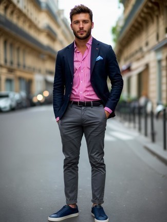 С чем носить синие кеды мужчине