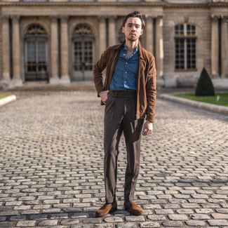 С чем носить синие носки мужчине