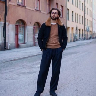 С чем носить синие замшевые ботинки челси мужчине