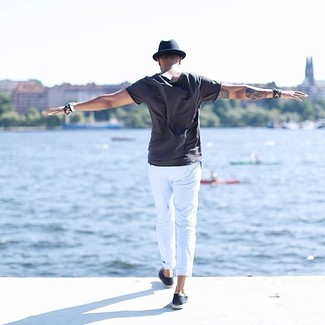 С чем носить синие замшевые монки