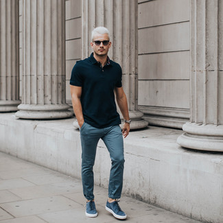 С чем носить синие замшевые кеды мужчине