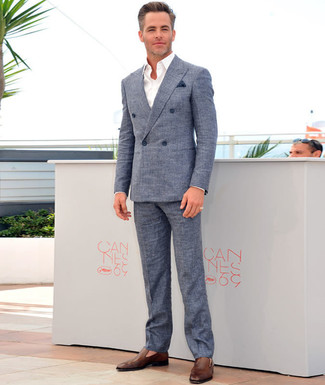 Какие лоферы носить с синим костюмом