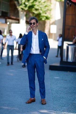 С чем носить синие подтяжки