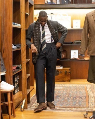 С чем носить синие подтяжки