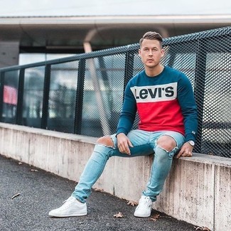 С чем носить синий свитшот мужчине