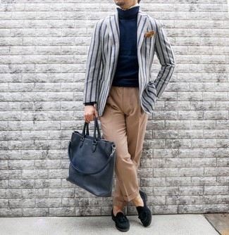 Какие водолазки носить с синими лоферами с кисточками