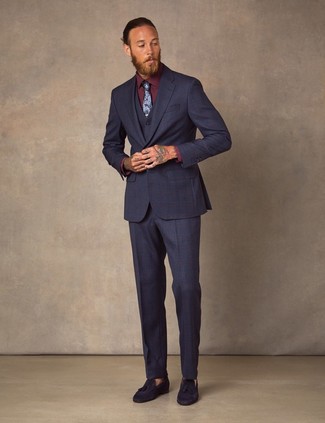 Какие лоферы носить с синим костюмом-тройкой