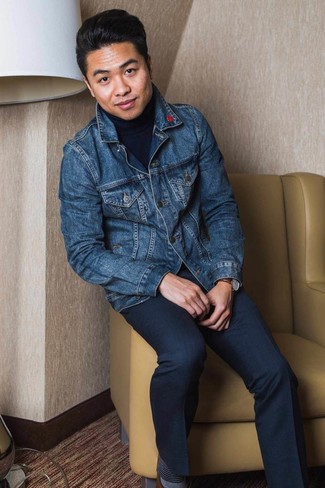 Какие туфли дерби носить с синей водолазкой