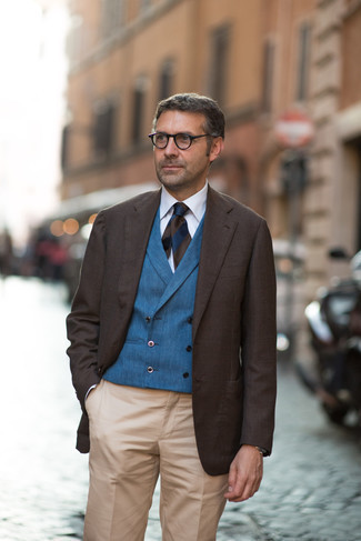 Какие пиджаки носить с синим жилетом