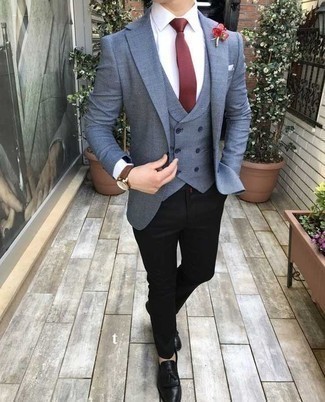 С чем носить синий жилет