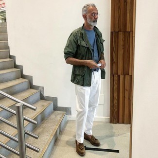 С чем носить синий жилет