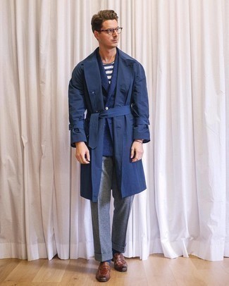 С чем носить синий шерстяной двубортный пиджак мужчине