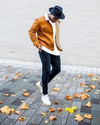 С чем носить синюю шерстяную шляпу мужчине