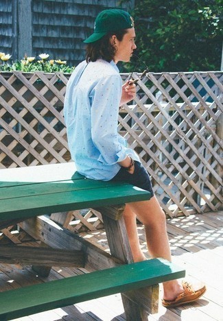 Как носить топсайдеры с шортами