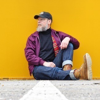 Как носить бомбер с повседневными ботинками мужчине