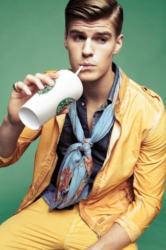 Как носить бомбер с джинсовой рубашкой мужчине