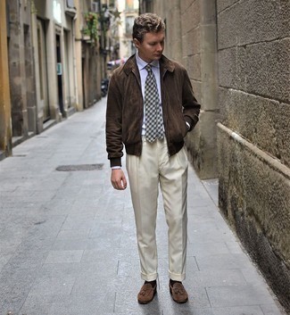 С чем носить бомбер мужчине в деловом стиле