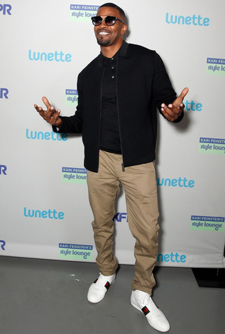 Как носить бомбер с футболкой-поло мужчине