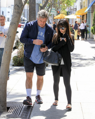 Как носить бомбер с шортами мужчине