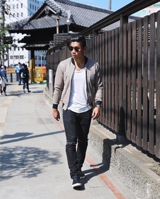 Как носить бомбер с слипонами мужчине