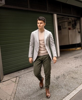 Как носить ботинки броги с футболкой с круглым вырезом