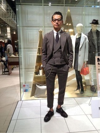 Как носить броги с костюмом-тройкой