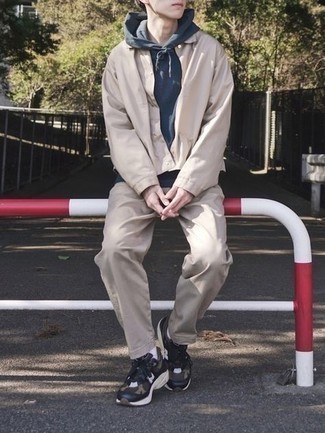 Какие брюки чинос носить с коричневыми кроссовками