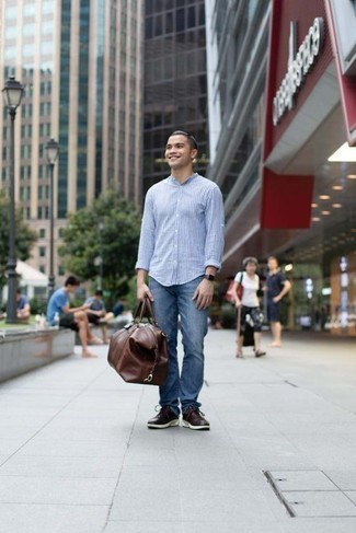 С чем носить коричневые кроссовки мужчине