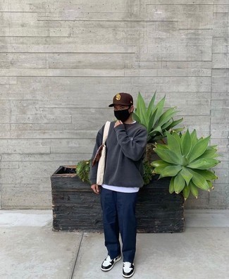 С чем носить коричневую бандану мужчине