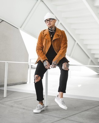 С чем носить коричневую косуху мужчине