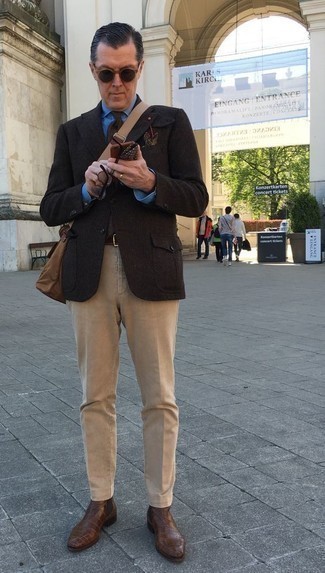 Какие ботинки челси носить с коричневым пиджаком мужчине