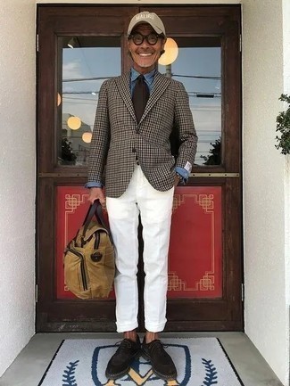 Как носить коричневый пиджак с белыми брюками чинос