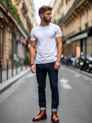 С чем носить коричневый браслет мужчине