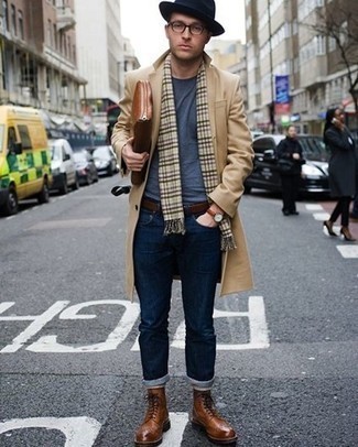 Какие джинсы носить с коричневыми ботинками броги