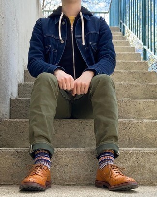 Какой худи носить с коричневыми брогами