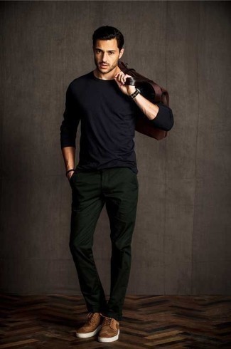 С чем носить коричневый портфель из плотной ткани