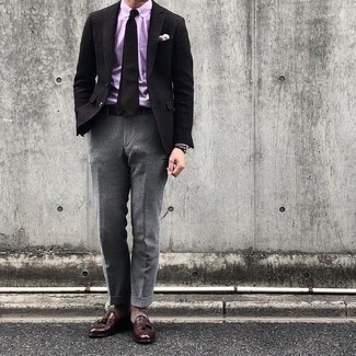 С чем носить коричневые часы из плотной ткани мужчине