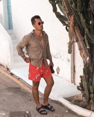 С чем носить коричневый мужской клатч из плотной ткани мужчине