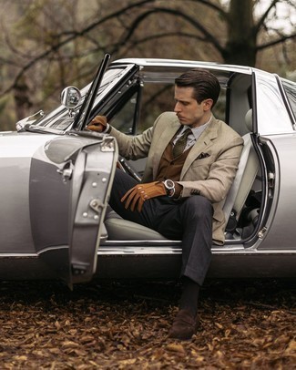 Какие пиджаки носить с коричневым кардиганом мужчине