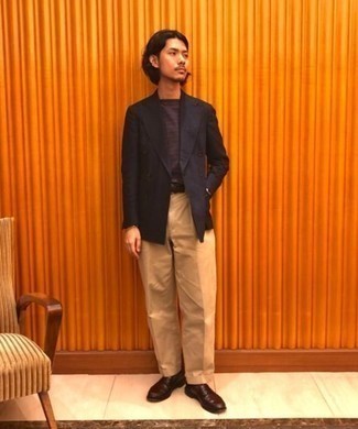 Какие двубортные пиджаки носить с коричневыми ботинками челси мужчине