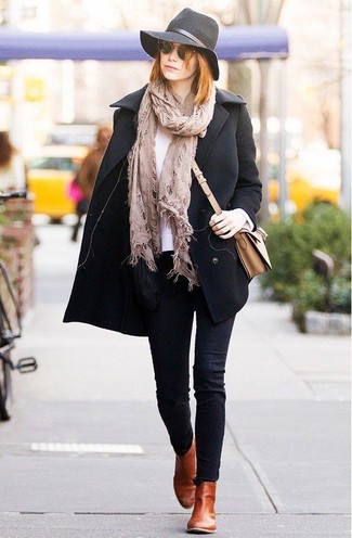 С чем носить коричневые ботинки челси женщине