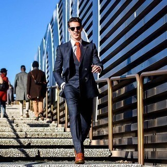 Какие костюмы носить с коричневыми ботинками челси