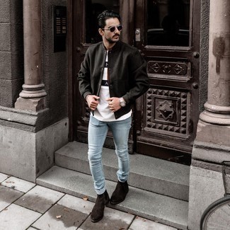 Какие университетские куртки носить с коричневыми ботинками челси мужчине