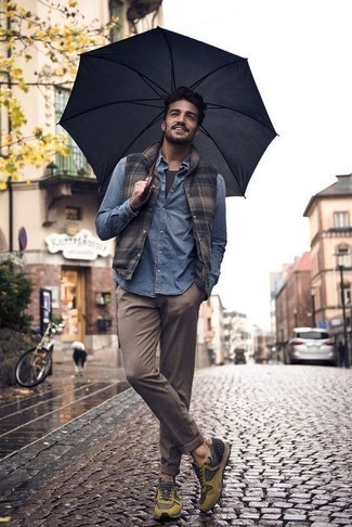 Какие кроссовки носить с коричневыми брюками чинос